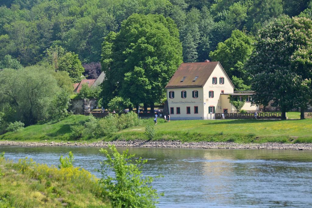 Elbschloesschen Refugium Hotel เพียร์นา ภายนอก รูปภาพ